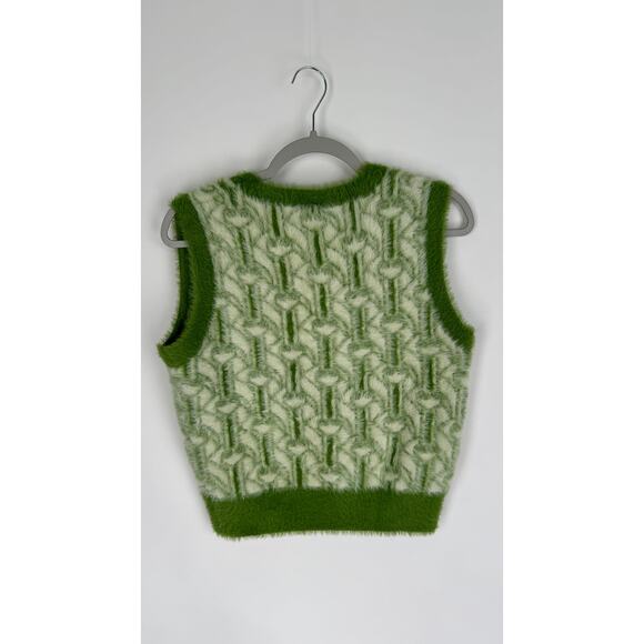 Mukzin Green Fuzzy Eyelash Sweater Vest Womens Small New V Neck Sleeveless - Picture 7 of 7